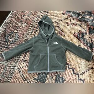 Infant North Face fleece. 6-12 months.